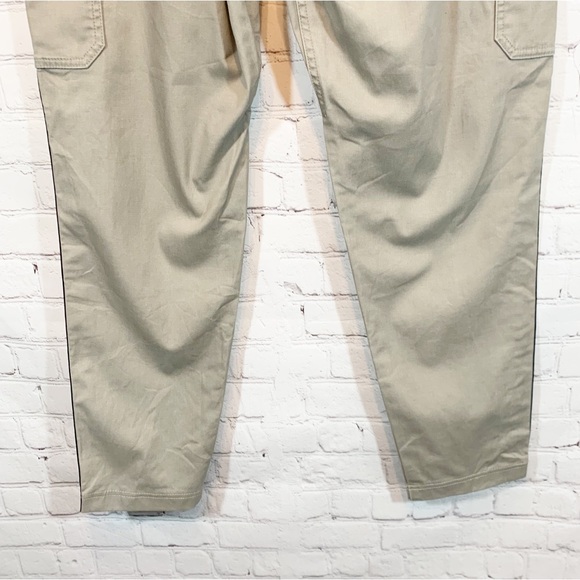 Athleta Summit Cargo Pants - Picture 6 of 9